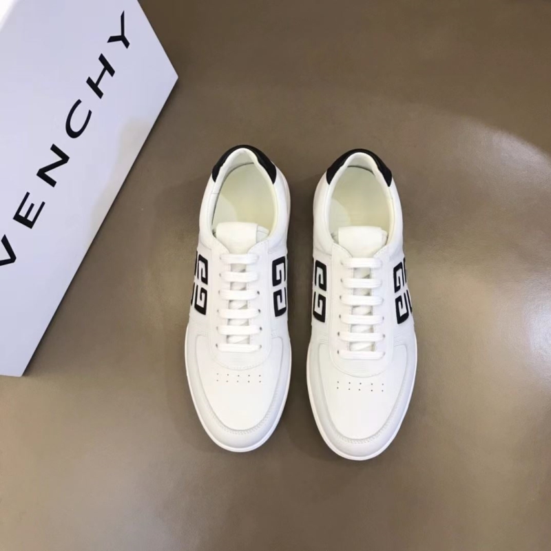 Givenchy Sneakers